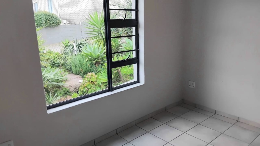 To Let 2 Bedroom Property for Rent in Myburgh Park Western Cape